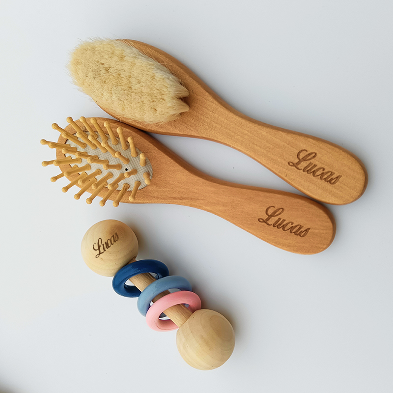 Houten Custom Naam Baby Care H - Hair Care For Baby recensie en prijs